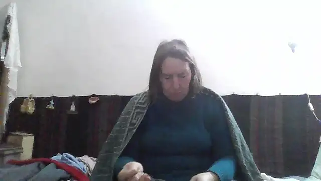 AnnaLive570 online show from May 3, 2:28 am
