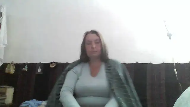 AnnaLive570 online show from May 11, 3:29 pm