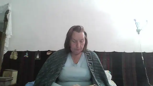 AnnaLive570 online show from May 17, 5:27 am
