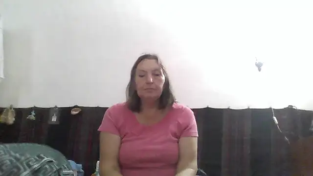 AnnaLive570 online show from June 12, 3:33 pm
