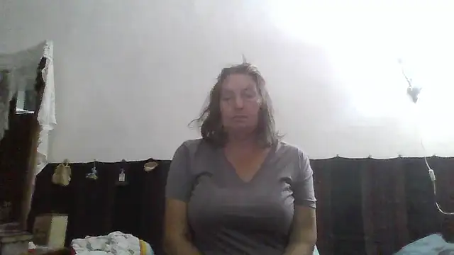 AnnaLive570 online show from July 10, 3:00 am