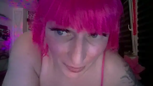 hellgirl1980 online show from July 30, 12:53 am