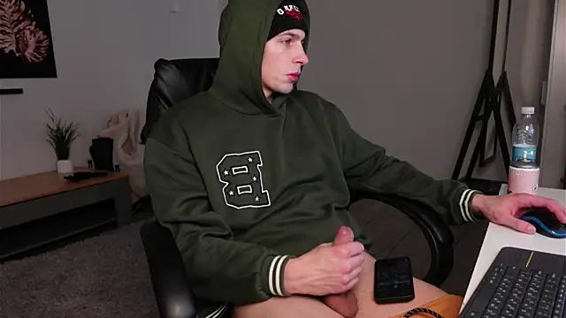 Snapshot of Ryan_Dozer chatting on December 18, 7:58 am Ryan Dozer online show from December 18, 7:58 am