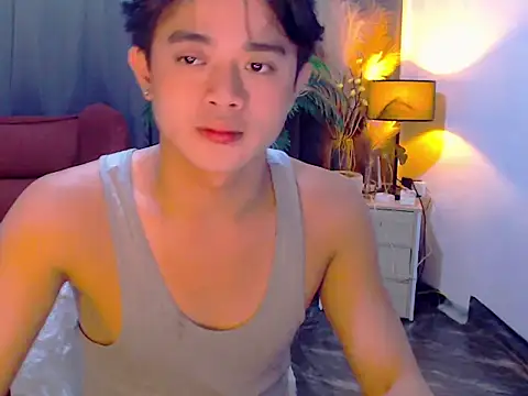 Snapshot of NautyBoyBrazeen_143 chatting on July 16, 10:54 am NautyBoyBrazeen 143 online show from July 16, 10:54 am