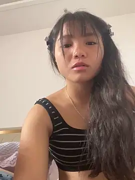 Emlyly-18 online show from September 14, 2:54 am