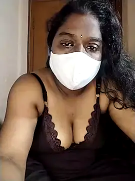 Snapshot of Angel_6531 chatting on February 19, 5:42 pm Angel 6531 online show from February 19, 5:42 pm