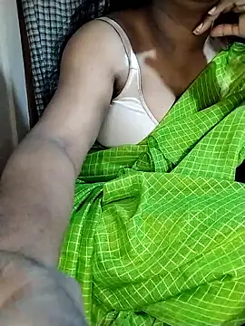 Snapshot of Angel_6531 chatting on February 27, 6:41 pm Angel 6531 online show from February 27, 6:41 pm