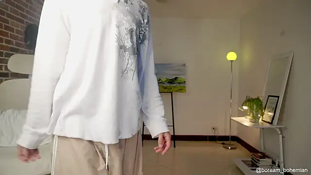 Snapshot of boream chatting on October 11, 12:04 pm boream online show from October 11, 12:04 pm