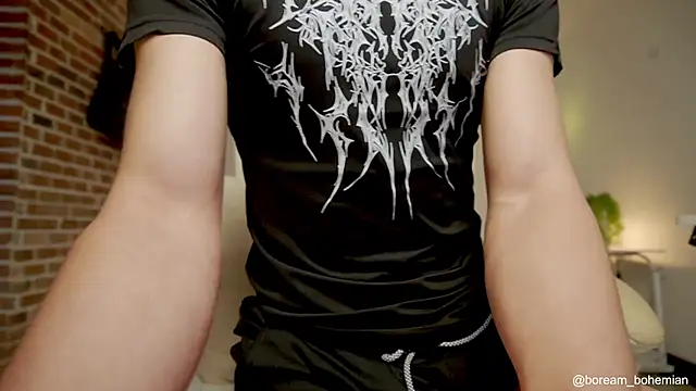 Snapshot of boream chatting on October 14, 11:22 am boream online show from October 14, 11:22 am