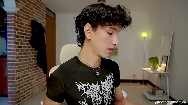 Snapshot of boream chatting on October 20, 3:12 pm boream online show from October 20, 3:12 pm