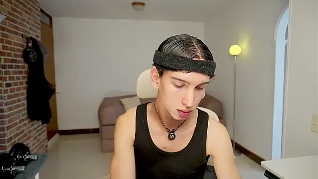 boream online show from February 5, 2:22 pm