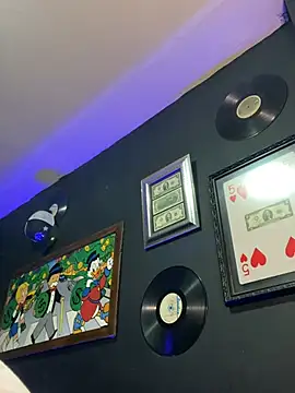 MASTER PIG FARMER online show from March 26, 9:48 am