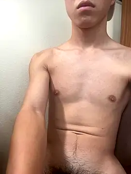 Snapshot of gagsjj chatting on September 15, 4:01 am gagsjj online show from September 15, 4:01 am