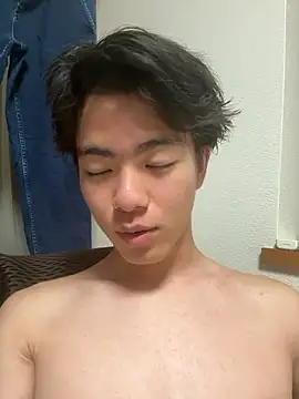 Snapshot of gagsjj chatting on October 19, 4:07 pm gagsjj online show from October 19, 4:07 pm