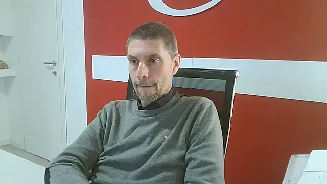 max79ve31 online show from March 13, 3:07 pm