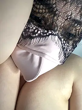 Snapshot of Newpussy_at_strip chatting on September 21, 6:20 pm Newpussy at strip online show from September 21, 6:20 pm