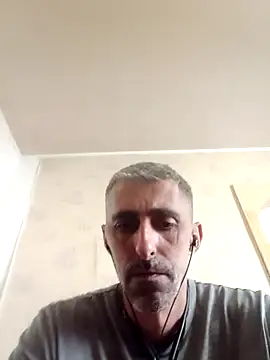 Snapshot of brodjga chatting on September 9, 7:52 am brodjga online show from September 9, 7:52 am
