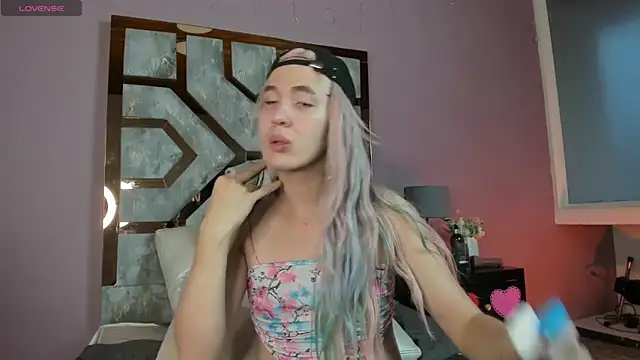 Electra Gosselin online show from February 28, 11:06 pm