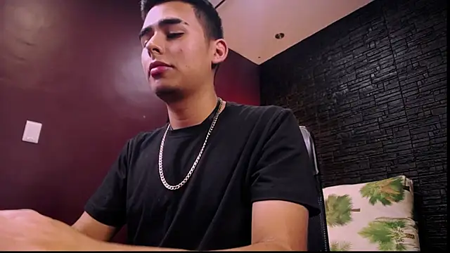 Matthewlodge online show from September 13, 1:44 pm