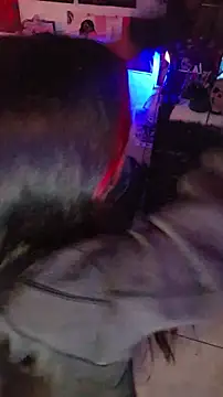 carolinerue online show from March 15, 4:07 am