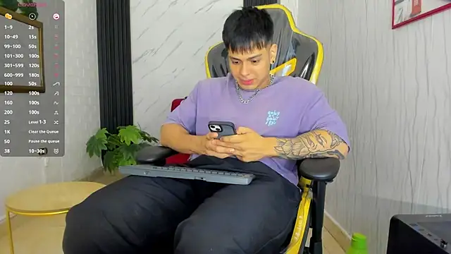 xKevyn online show from September 24, 12:19 pm