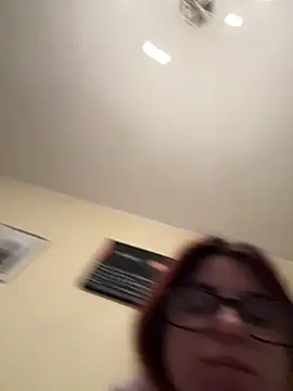 Brutecia2002 online show from January 15, 11:59 am