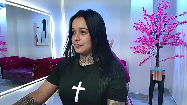 Black roseee online show from November 6, 3:29 am