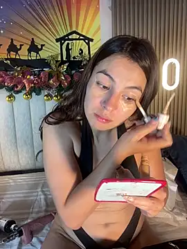 Dakota Evanns online show from December 15, 7:07 pm