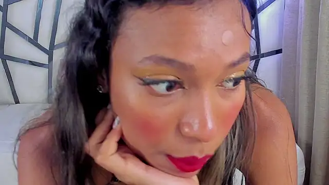 Susanna Cute online show from December 13, 8:25 pm