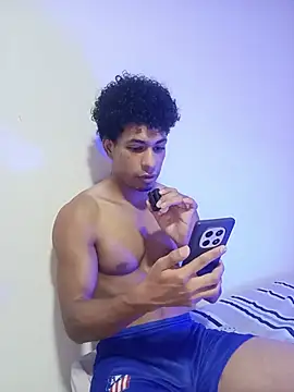 Snapshot of lorian_vikel chatting on July 11, 3:53 am lorian vikel online show from July 11, 3:53 am