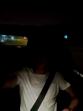 Snapshot of sebas_erl chatting on February 11, 4:28 am sebas erl online show from February 11, 4:28 am