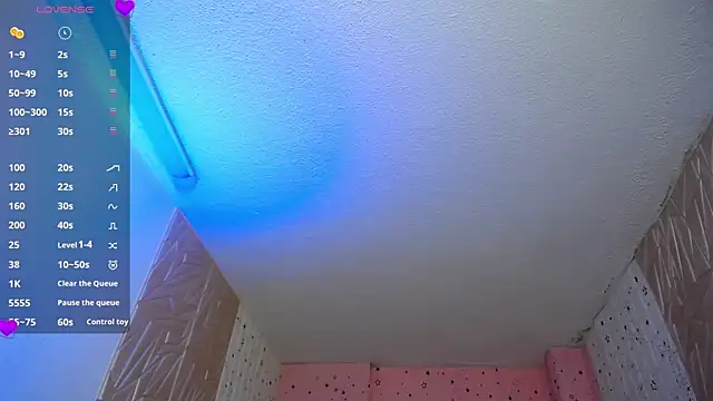 Snapshot of emmydurant chatting on November 21, 9:13 pm emmydurant online show from November 21, 9:13 pm