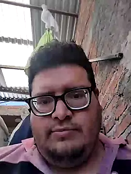 Santiagoqro85 online show from October 1, 8:37 pm