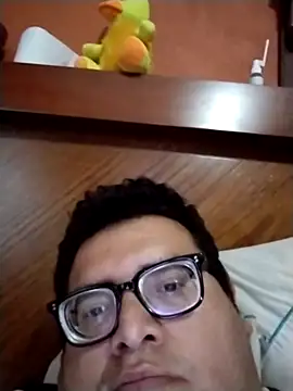 Santiagoqro85 online show from October 25, 2:24 pm