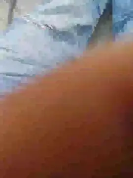Snapshot of Santiagoqro85 chatting on April 16, 3:24 pm Santiagoqro85 online show from April 16, 3:24 pm