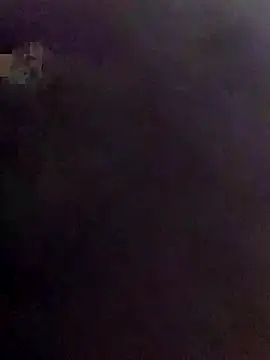 Snapshot of luzmelzinha chatting on October 12, 1:32 pm luzmelzinha online show from October 12, 1:32 pm