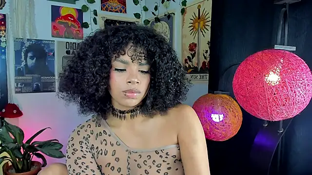 Raven luv online show from December 2, 12:38 am