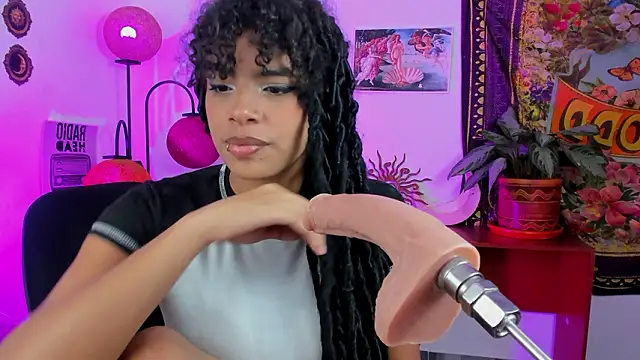 Raven luv online show from March 13, 3:46 am