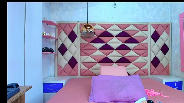 Snapshot of abbyrouss_ chatting on September 16, 3:07 am abbyrouss online show from September 16, 3:07 am