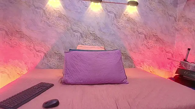 Snapshot of abbyrouss_ chatting on October 31, 3:07 am abbyrouss online show from October 31, 3:07 am