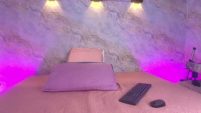 Snapshot of abbyrouss_ chatting on November 1, 3:08 am abbyrouss online show from November 1, 3:08 am