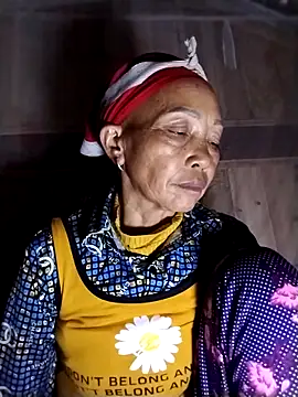 -Xuka-200 online show from December 18, 1:39 pm