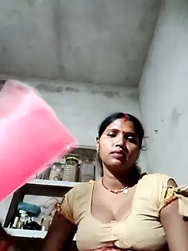 Snapshot of Cm_pooja chatting on May 3, 5:41 pm Cm pooja online show from May 3, 5:41 pm