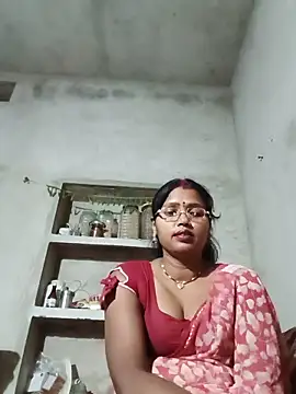 Snapshot of Cm_pooja chatting on June 2, 6:43 pm Cm pooja online show from June 2, 6:43 pm