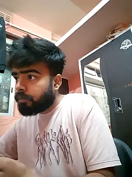 soniriyaa010101 online show from December 19, 9:49 am