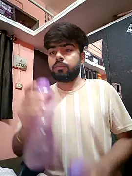 soniriyaa010101 online show from June 6, 7:29 pm