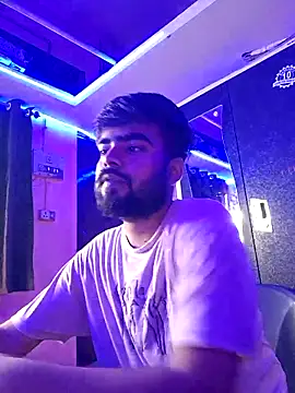 soniriyaa010101 online show from June 11, 6:50 pm