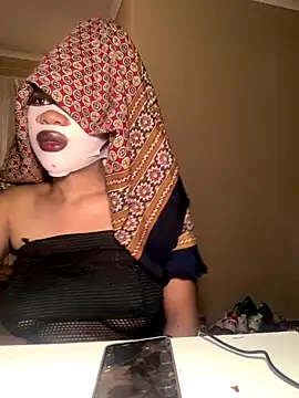 Snapshot of snowwhittie chatting on September 25, 4:49 am snowwhittie online show from September 25, 4:49 am