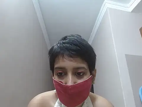 suzen night online show from November 28, 3:47 pm