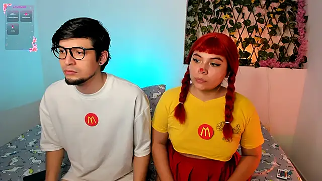 kylietimothee online show from November 20, 8:30 pm